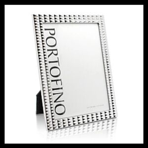Absolutely gorgeous Portofino silver studded picture frame
